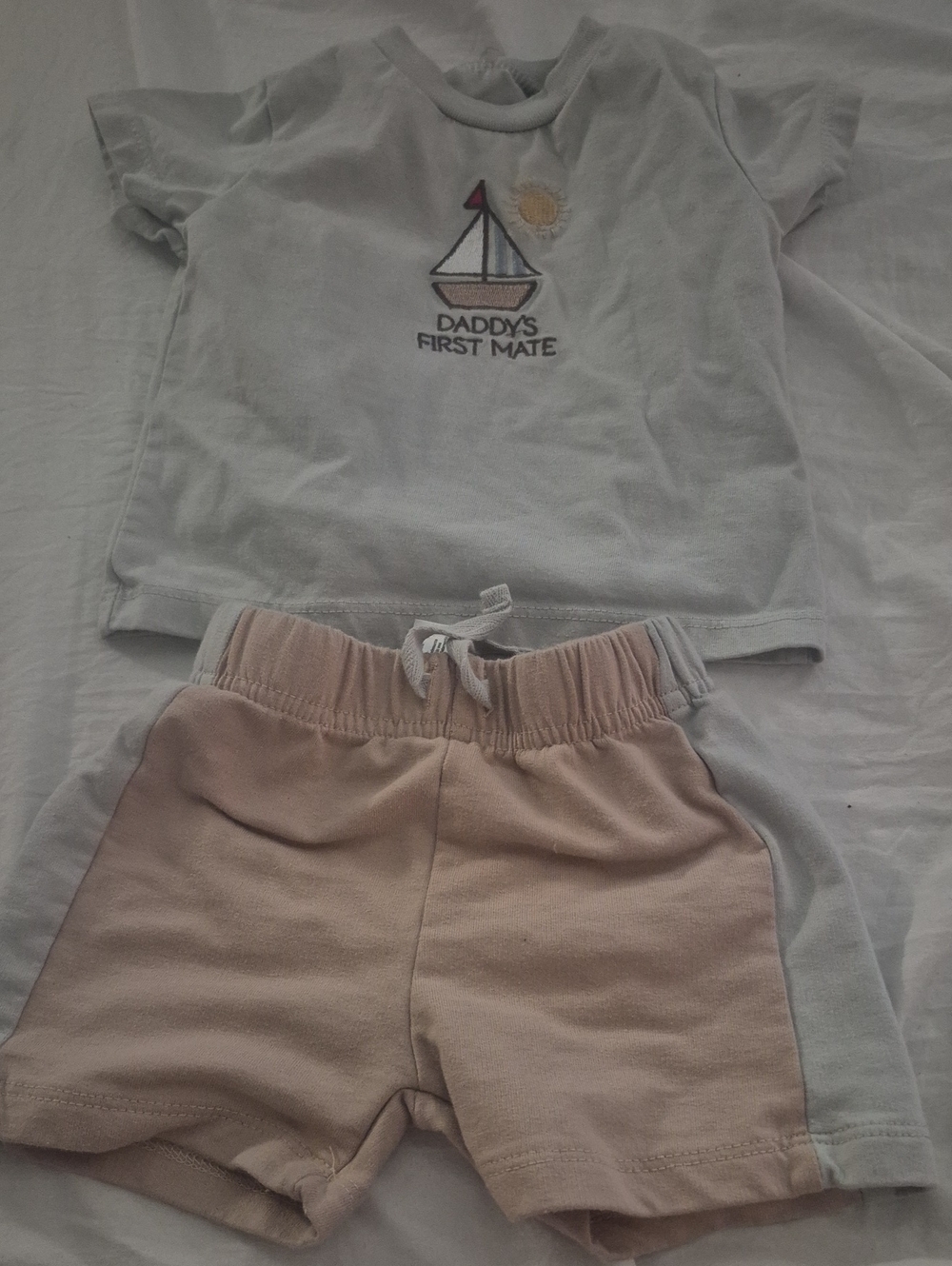 chick pea Beige and Light Gray Two-Tone Kids Knit Shorts Set